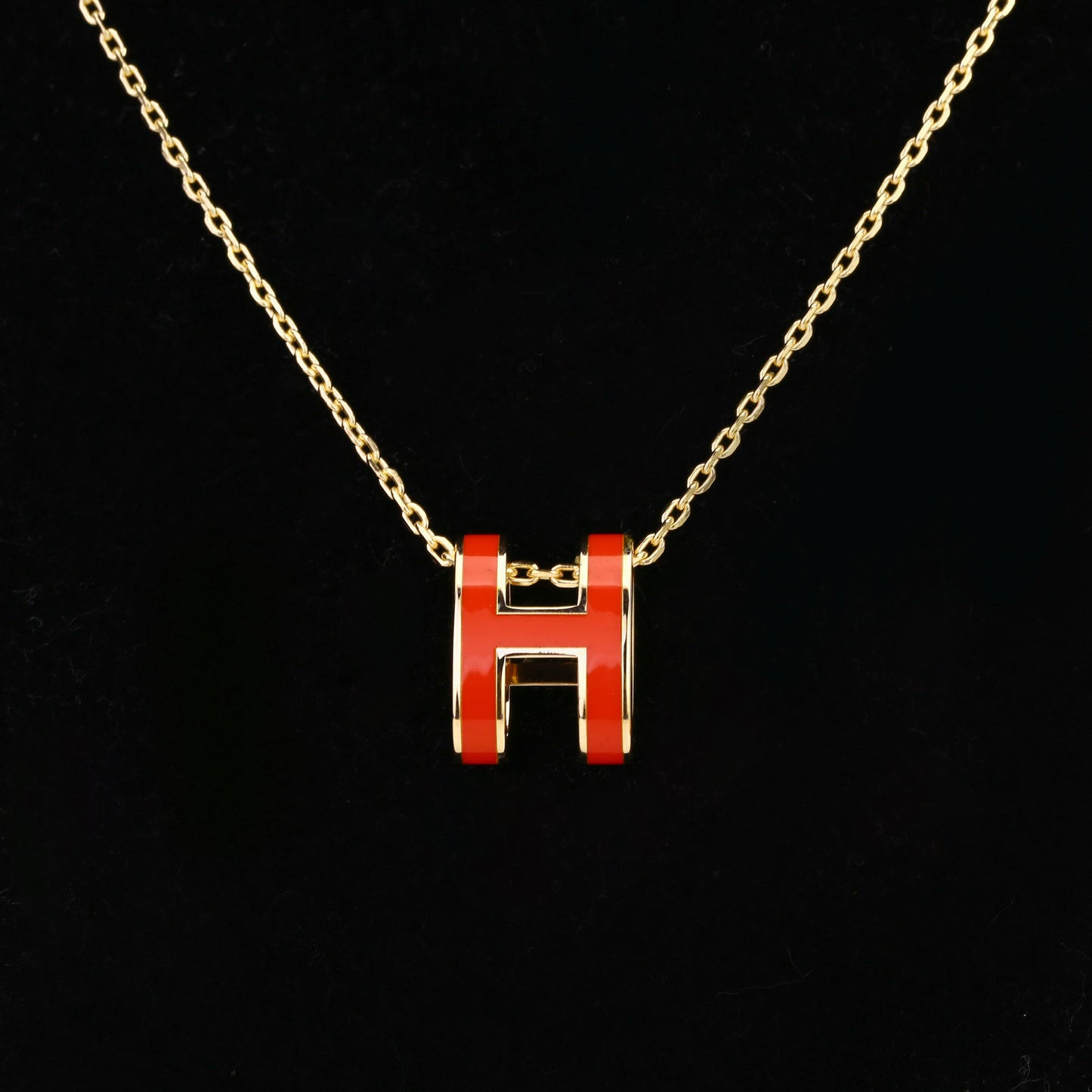 Classy Hemes Necklace (other colours)