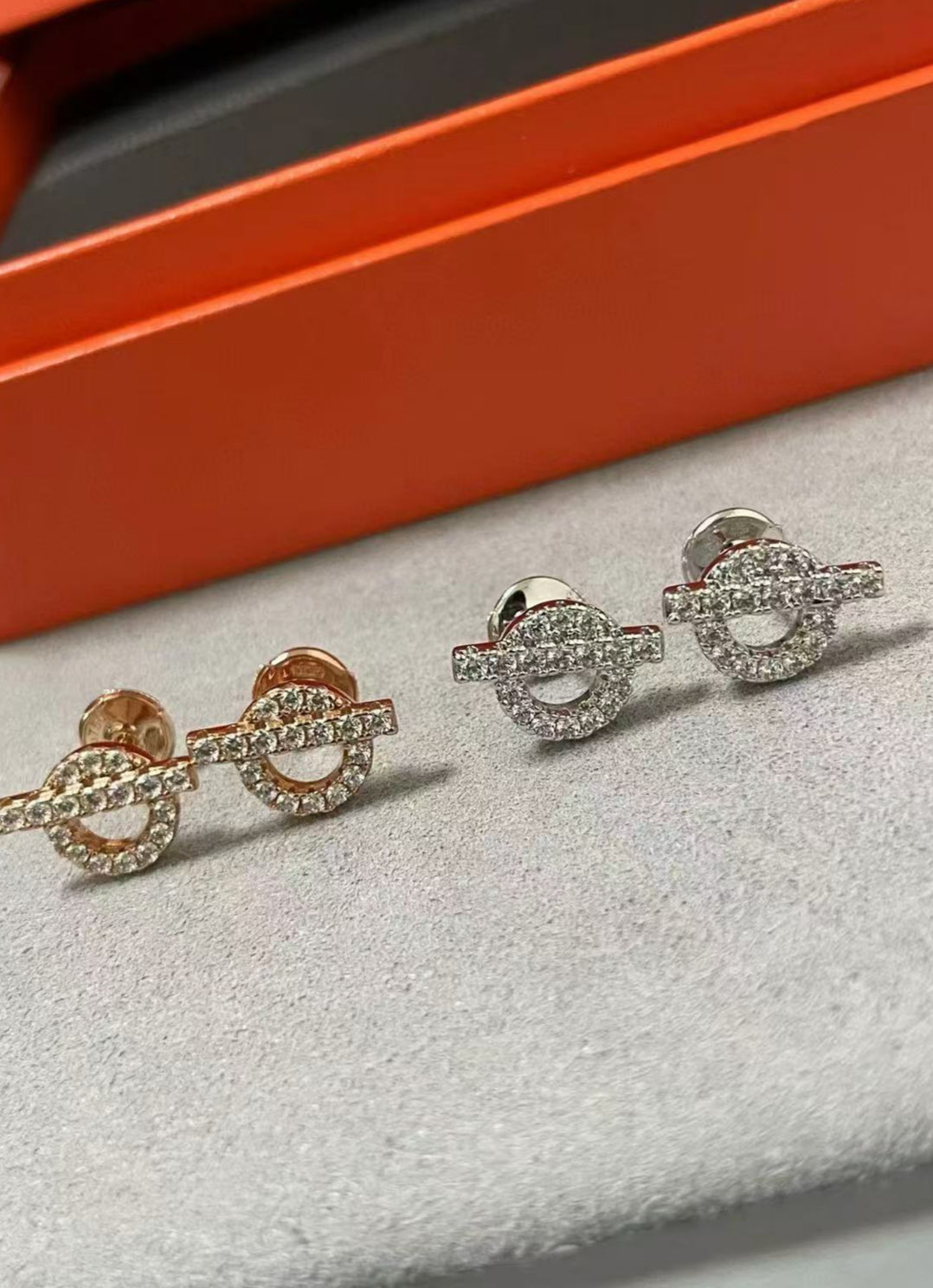 Classy Hemes Mini Diamanté Earrings