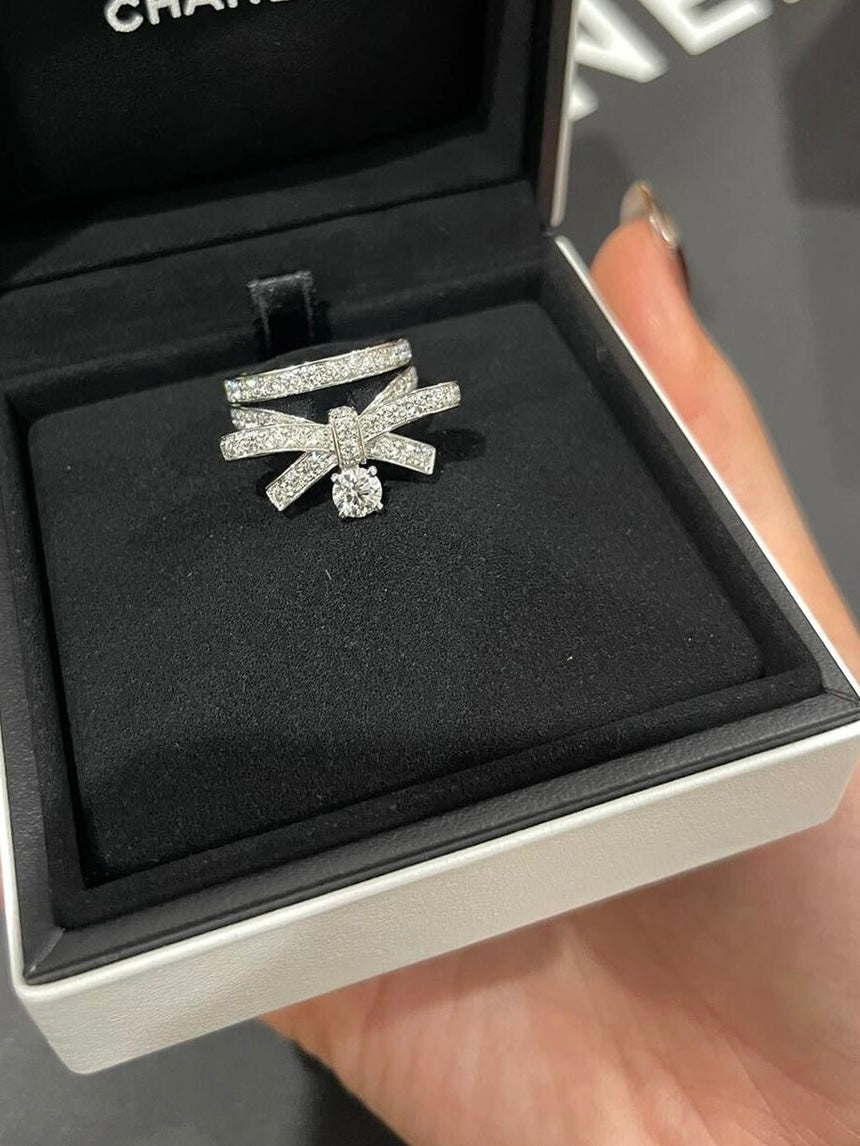 Chana Luxury Bow Ring