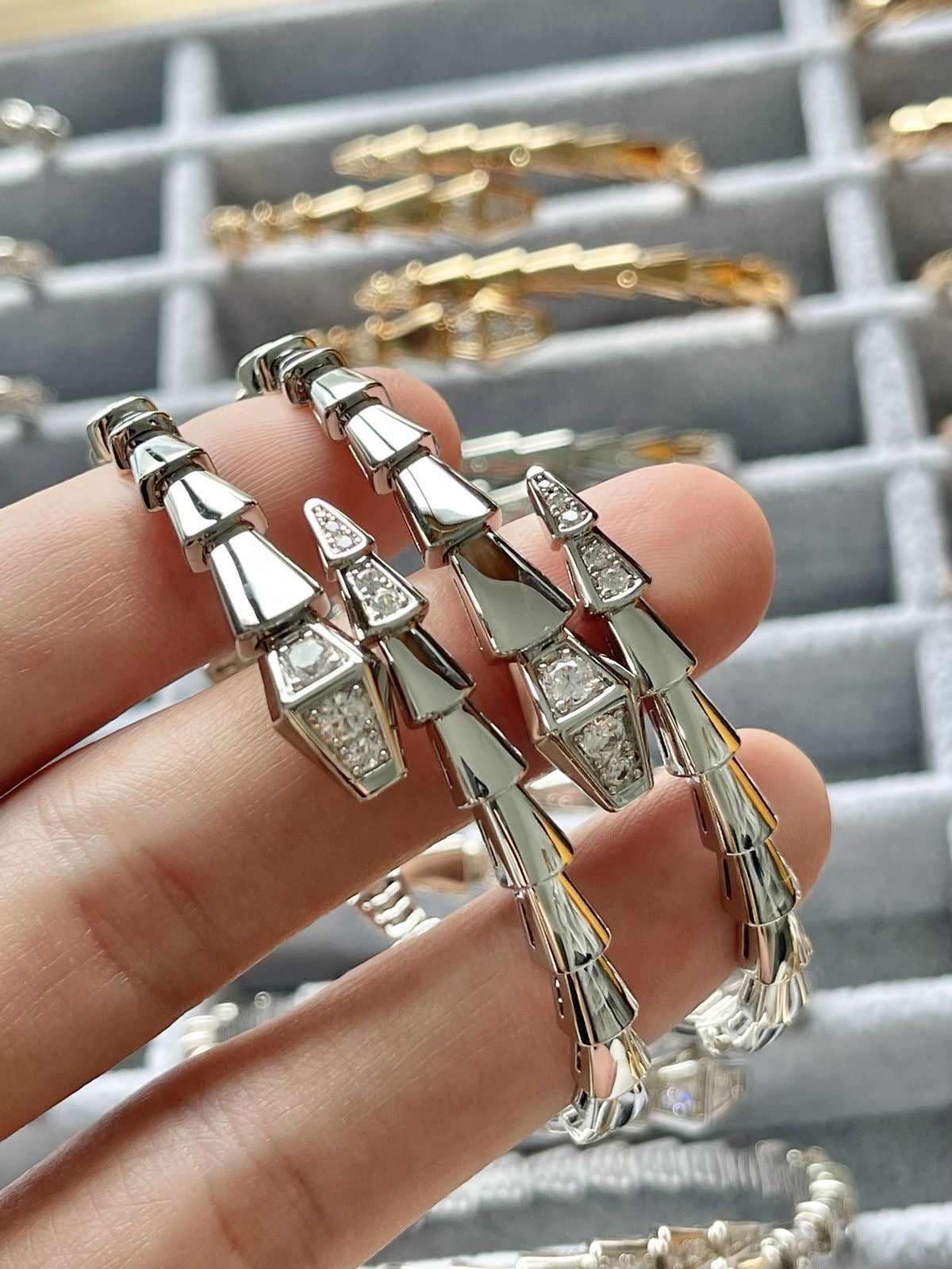 Classy Iva Bracelet (white gold & gold)