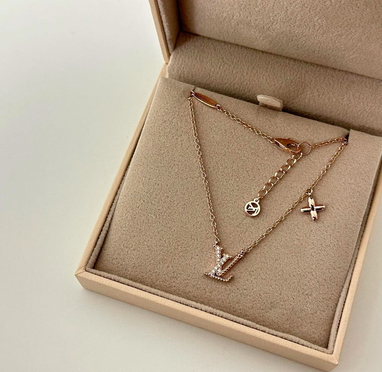 Almira Necklace