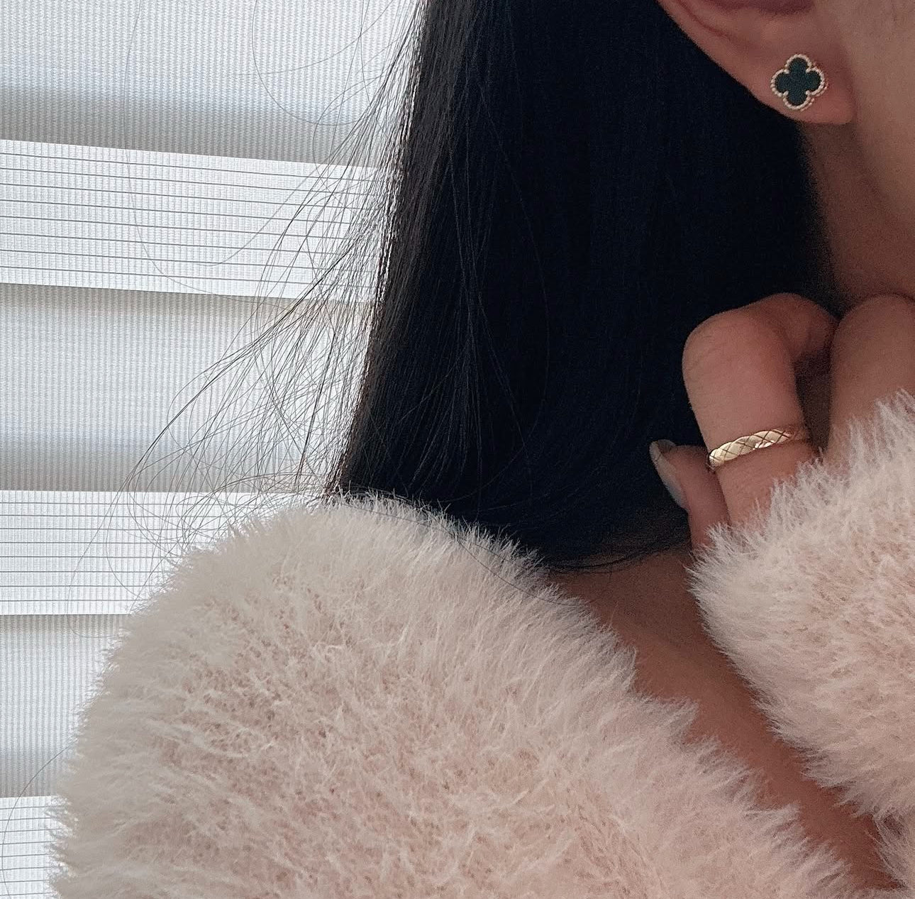 Mini Pearl Earrings (gold & silver & black, rose)