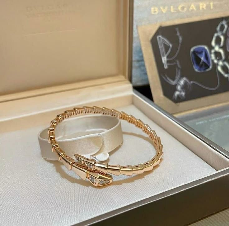 Classy Iva Bracelet (white gold & gold)