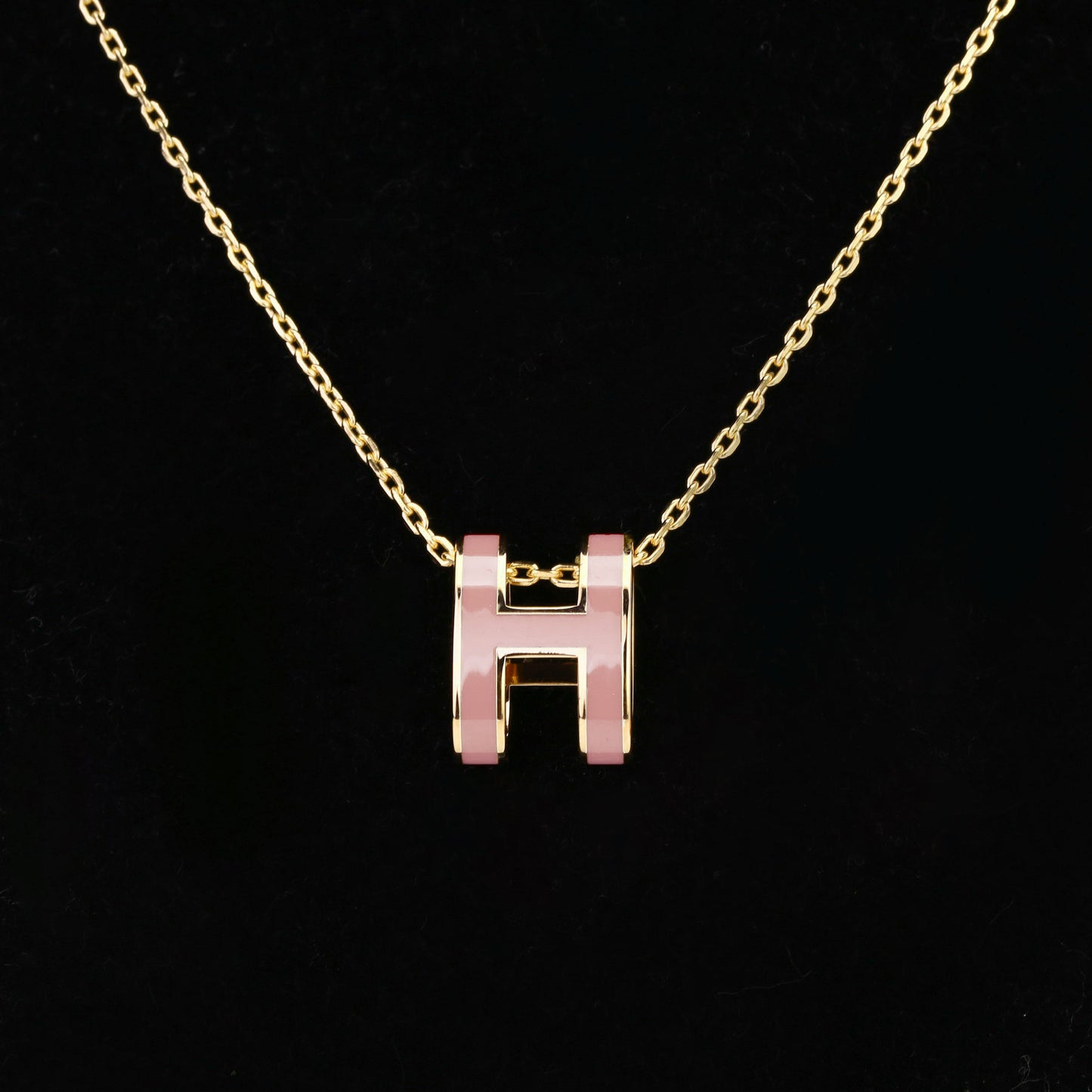 Classy Hemes Necklace (other colours)