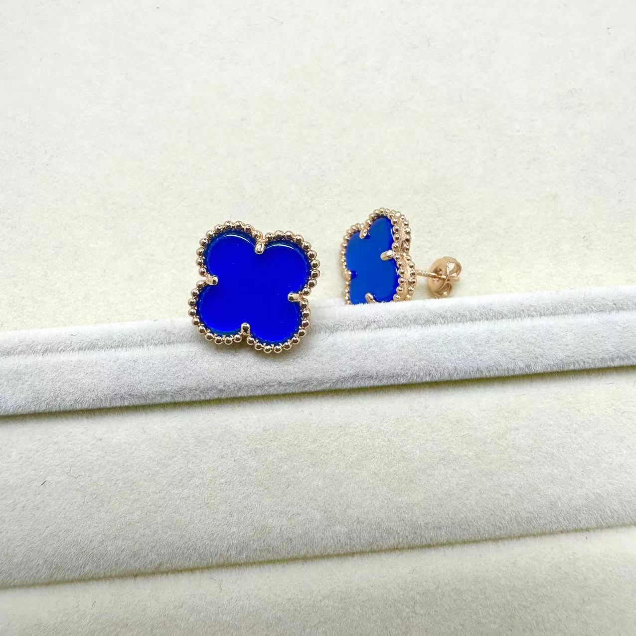Tiara Earrings (other colours)