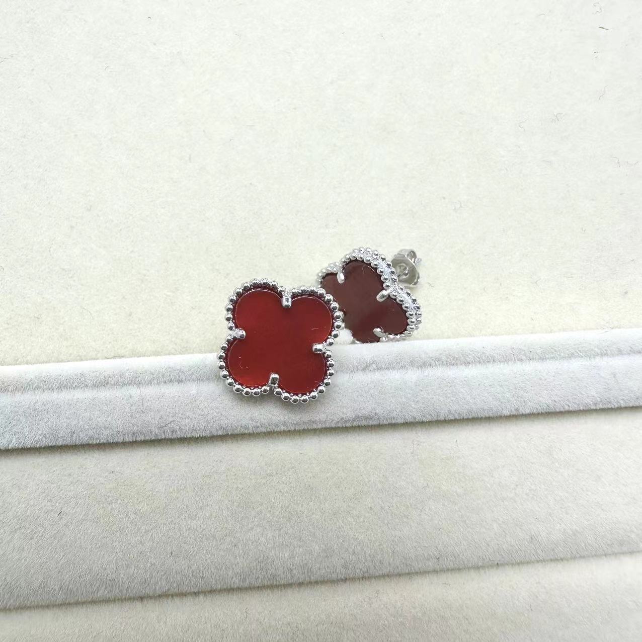 Tiara Earrings (other colours)
