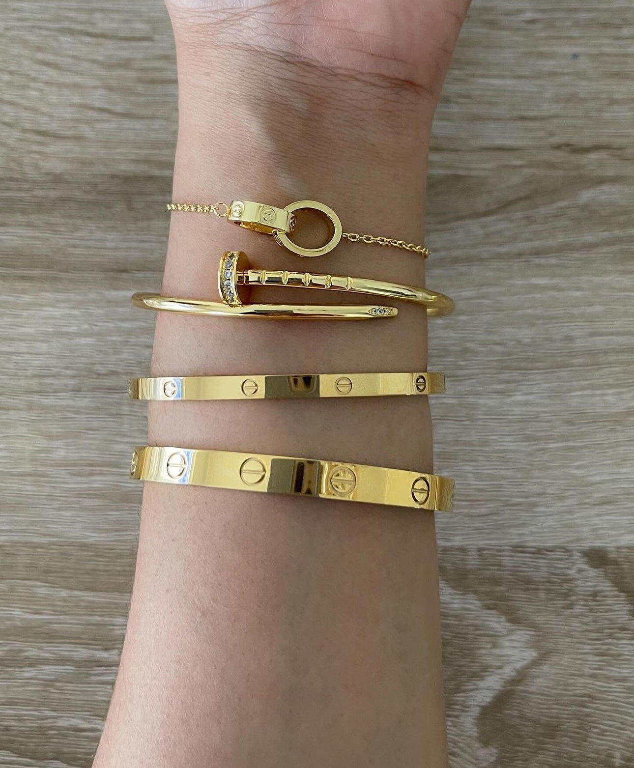Bracelet Love Charm (in silver and gold)