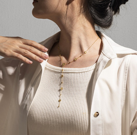 18K Gold Bloom Dangle Necklace