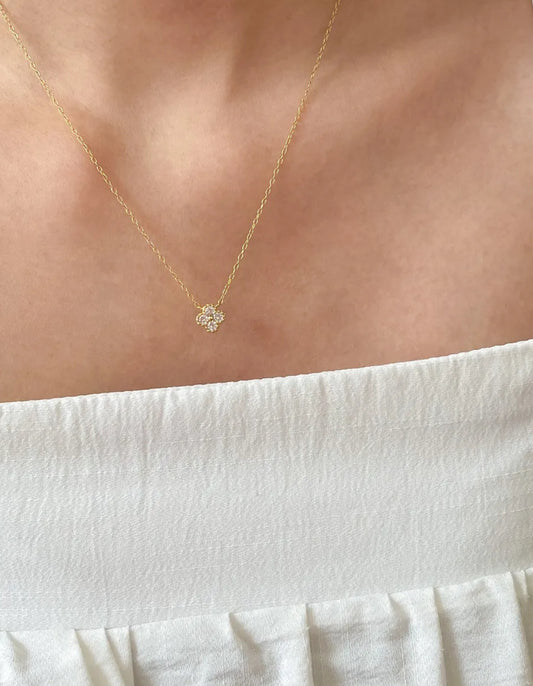 Zilia Crystal Minimalist Necklace