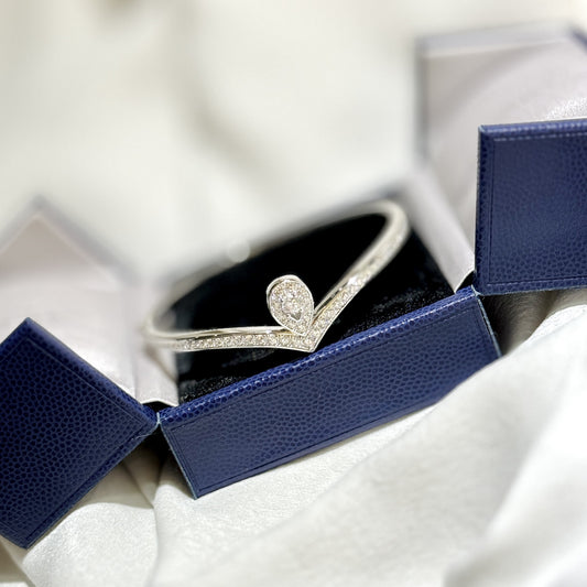 Classy Gigi Bangle Bracelet