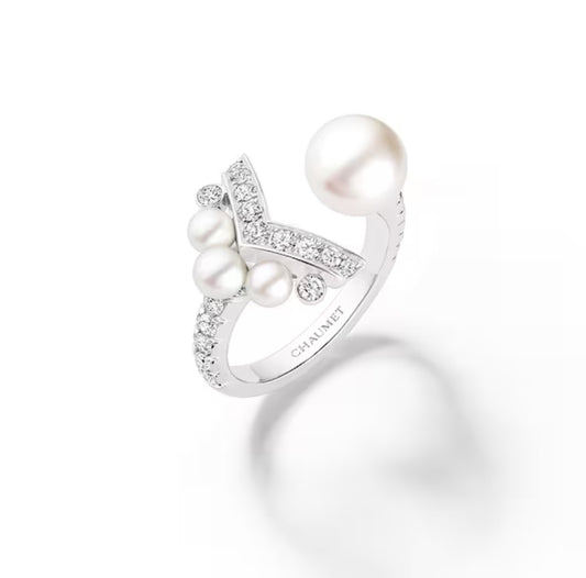 Gigi Pearl Drop Ring