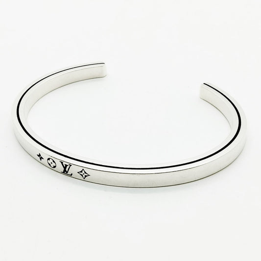 Almira Silver Bangle