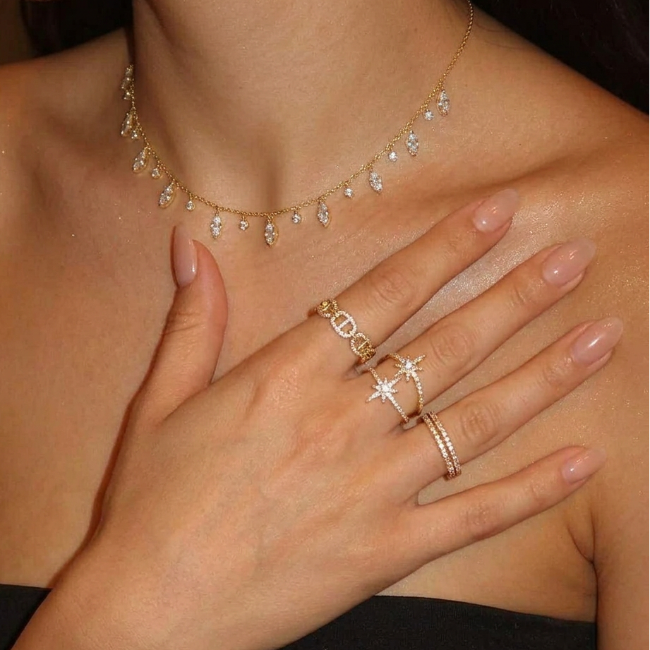 Almora Dangle Necklace