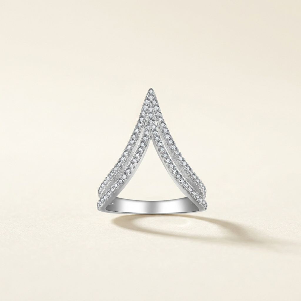 Olesya V Diamanté Ring