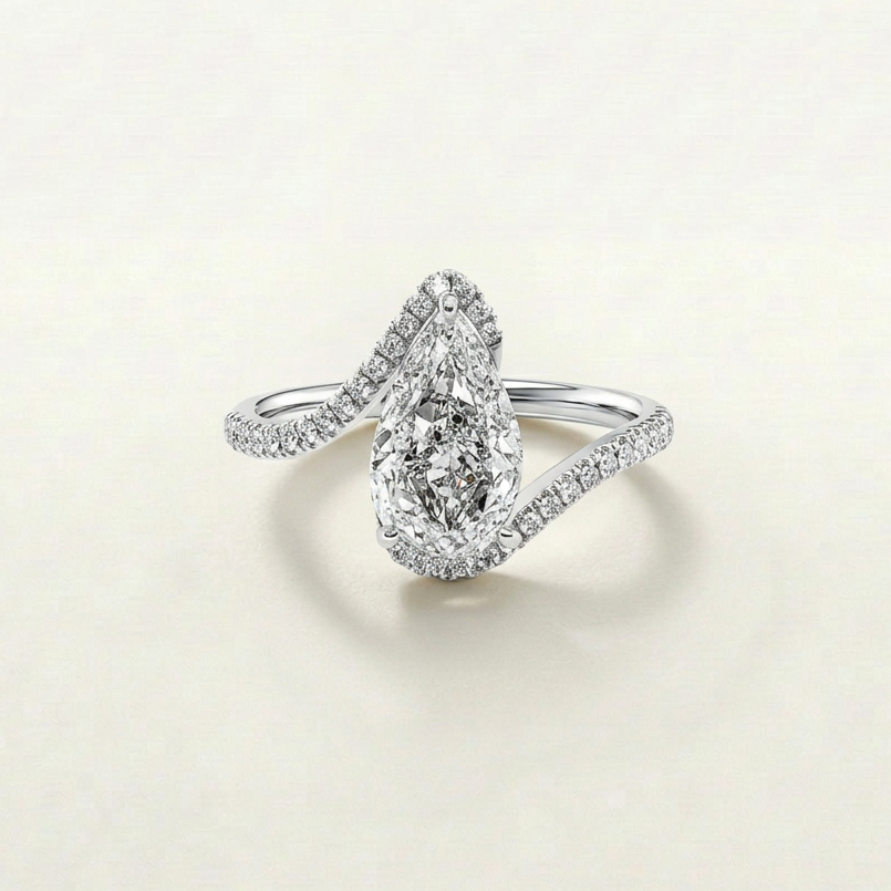 Evangeline Crystal Ring