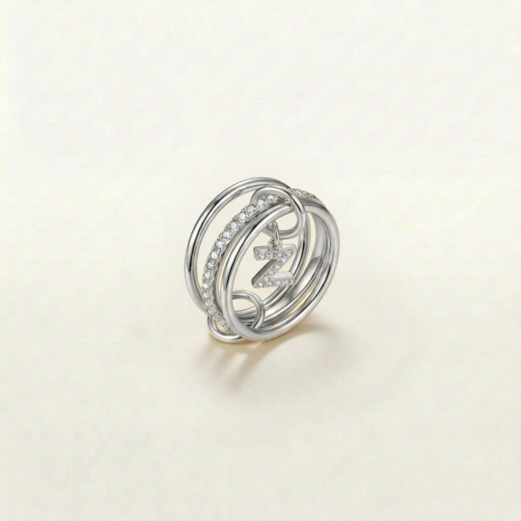 Solina Initial Ring in Gold