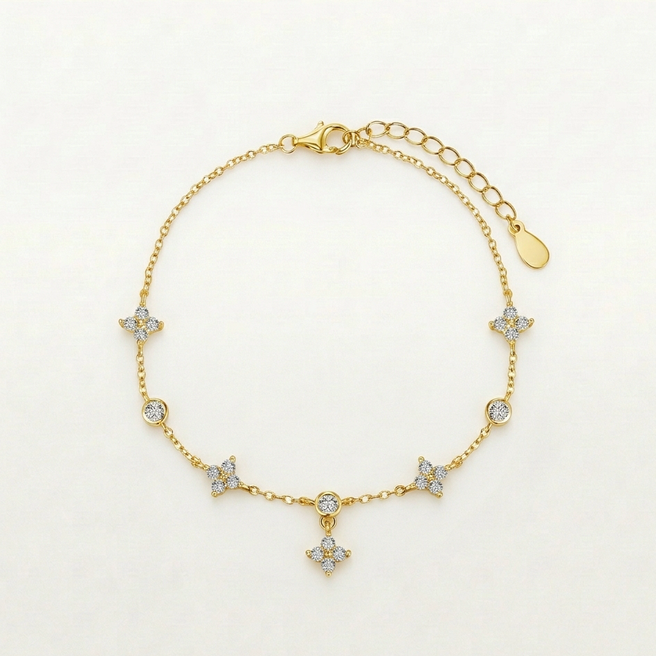Ula Simplistic flower bracelet