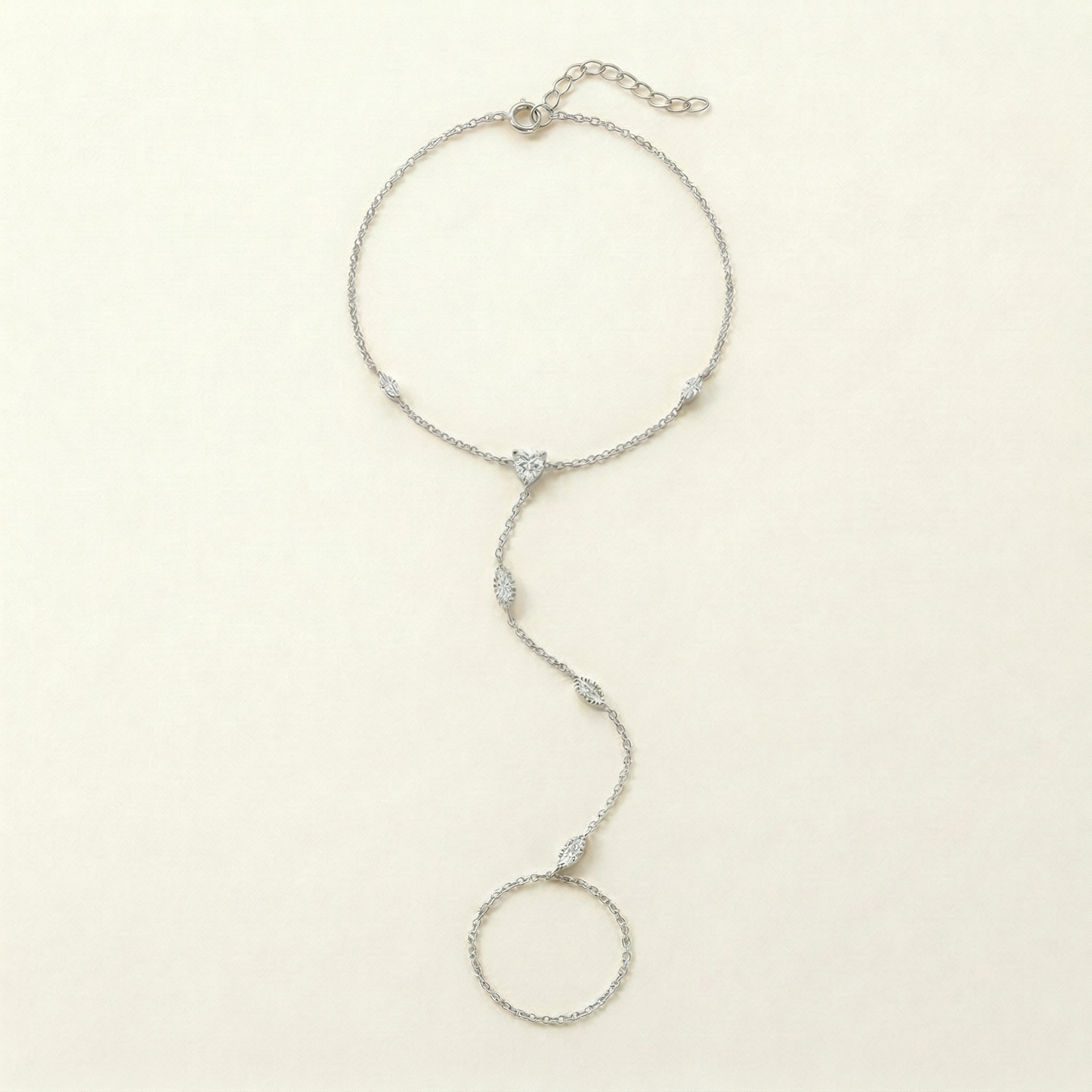 Laurel Hand Chain